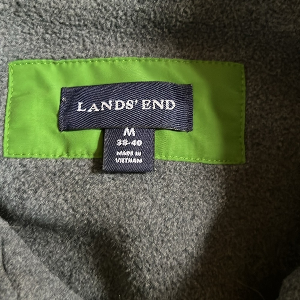 Lands End men’s Green Bomber Jacket Medium Winter Full zip Outdoor waterproof - Picture 5 of 9